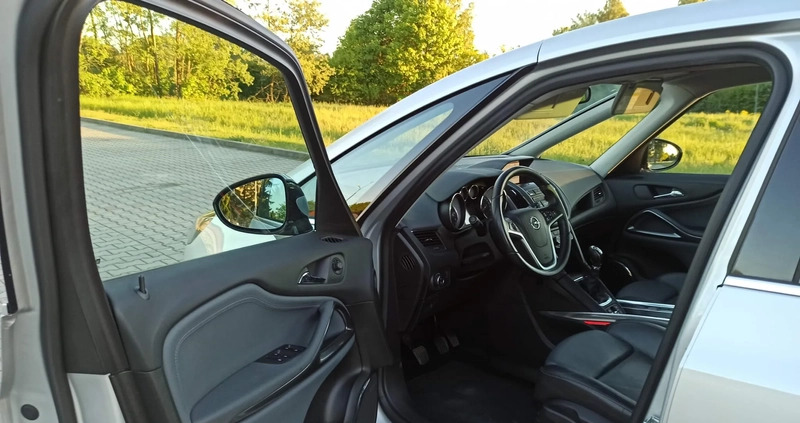 Opel Zafira cena 39999 przebieg: 231800, rok produkcji 2013 z Chełm małe 667